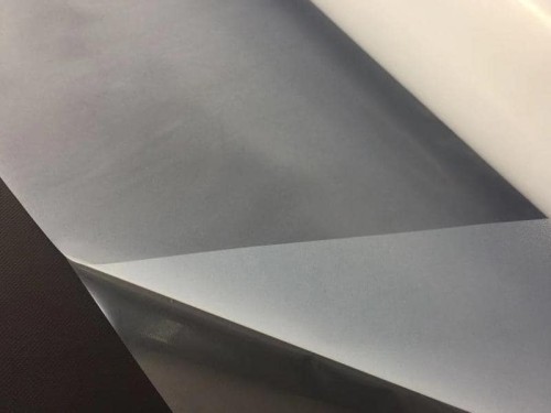 吸塑門(mén)替代噴膠工藝貼合在PVC裝飾膜的背面-免噴膠吸塑膠膜廠(chǎng)家